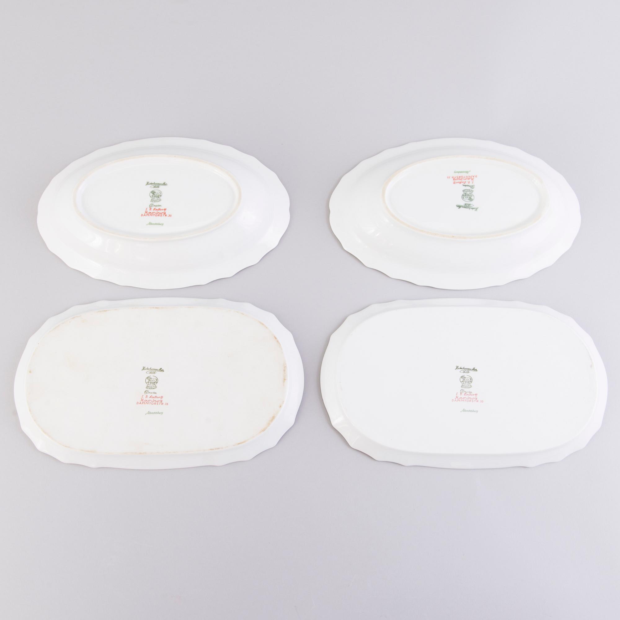 A 51-piece Hutschenreuther Selb Dresden porcelain dinner set, Bavaria Germany.