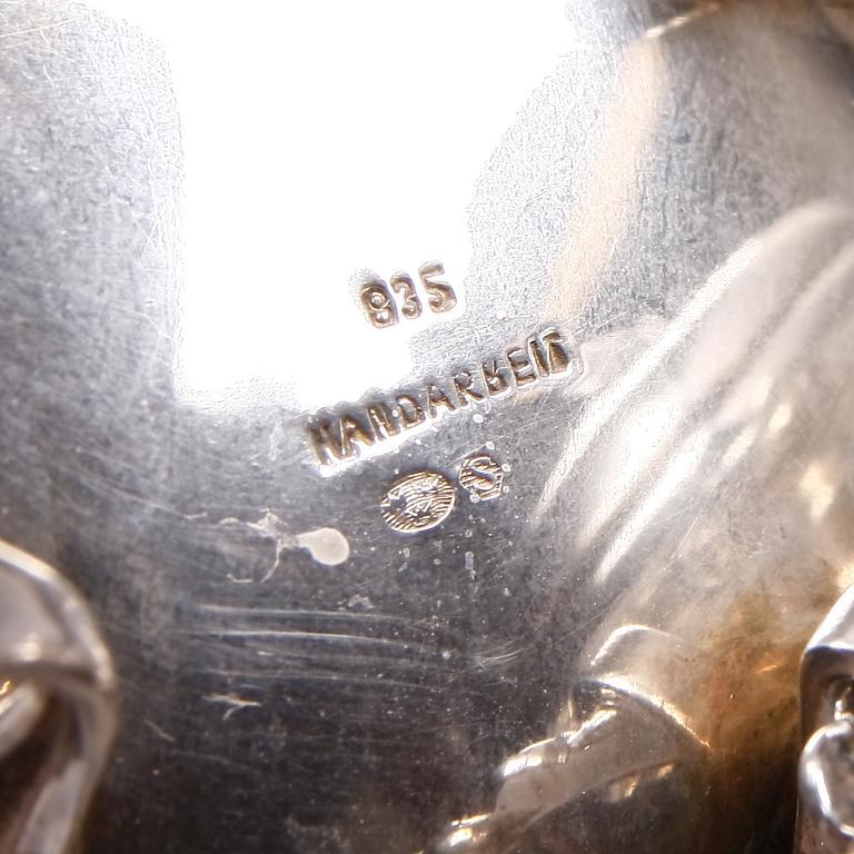 SOCKERSKÅL, GRÄDDKANNA SAMT BRICKA, silver. Rokokostil. Tyskland resp GEWE, 1900-talets senare del.