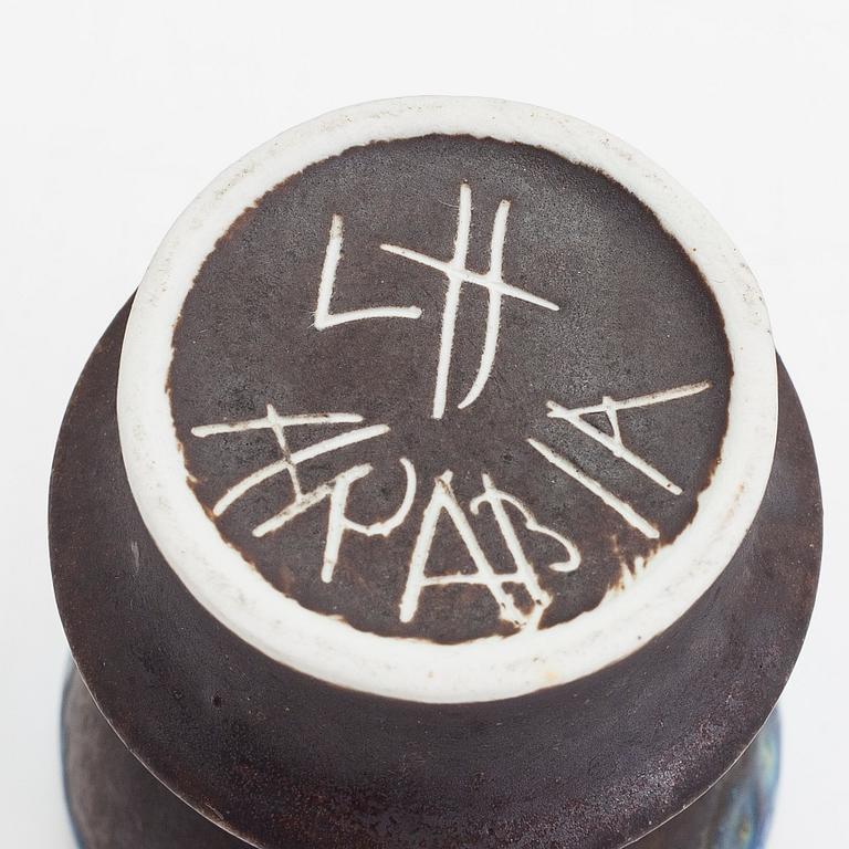 Liisa Hallamaa, vas och tre ljusstakar, keramik, signerad LH Arabia.