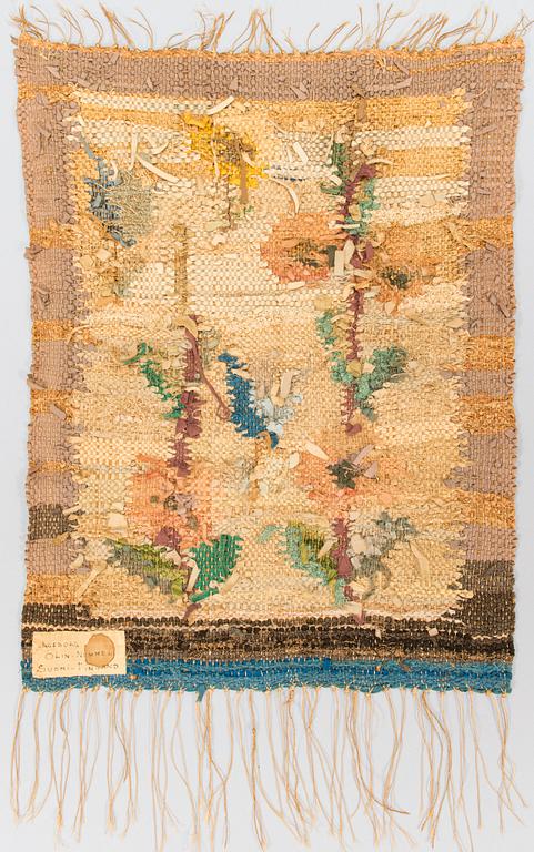 Ingeborg Olin-Nummeli (Olin-Nyström),  Finnish textile. Circa 57x44 cm.