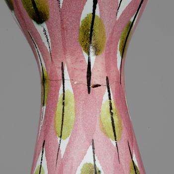 VAS, fajans Stig Lindberg samt VAS, porslin, Karin Björqvist Gustavsberg, 1950-tal.