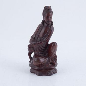 Six Chinese carved wooden figurines, 20th century.