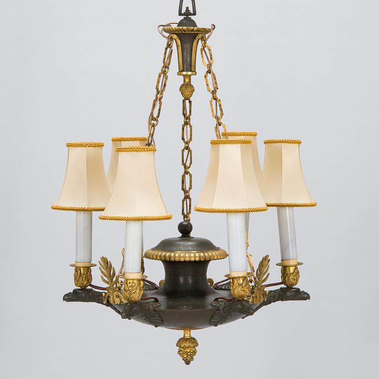 Takkrona, empirestil, 1900-talets början.