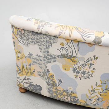Josef Frank, a model 968 sofa, Firma Svenskt Tenn.