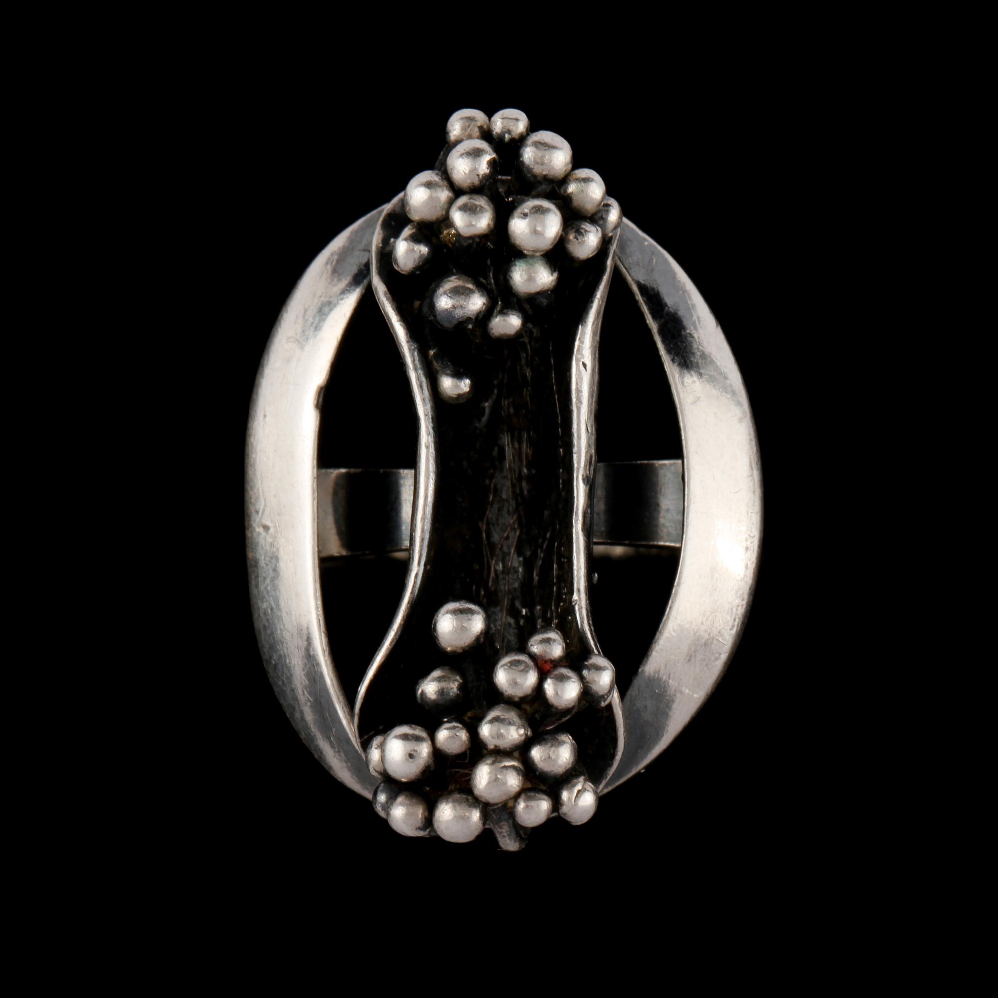 RING, sterlingsilver, E. Granit & Co, Helsingfors, Finland. Vikt 8 g.