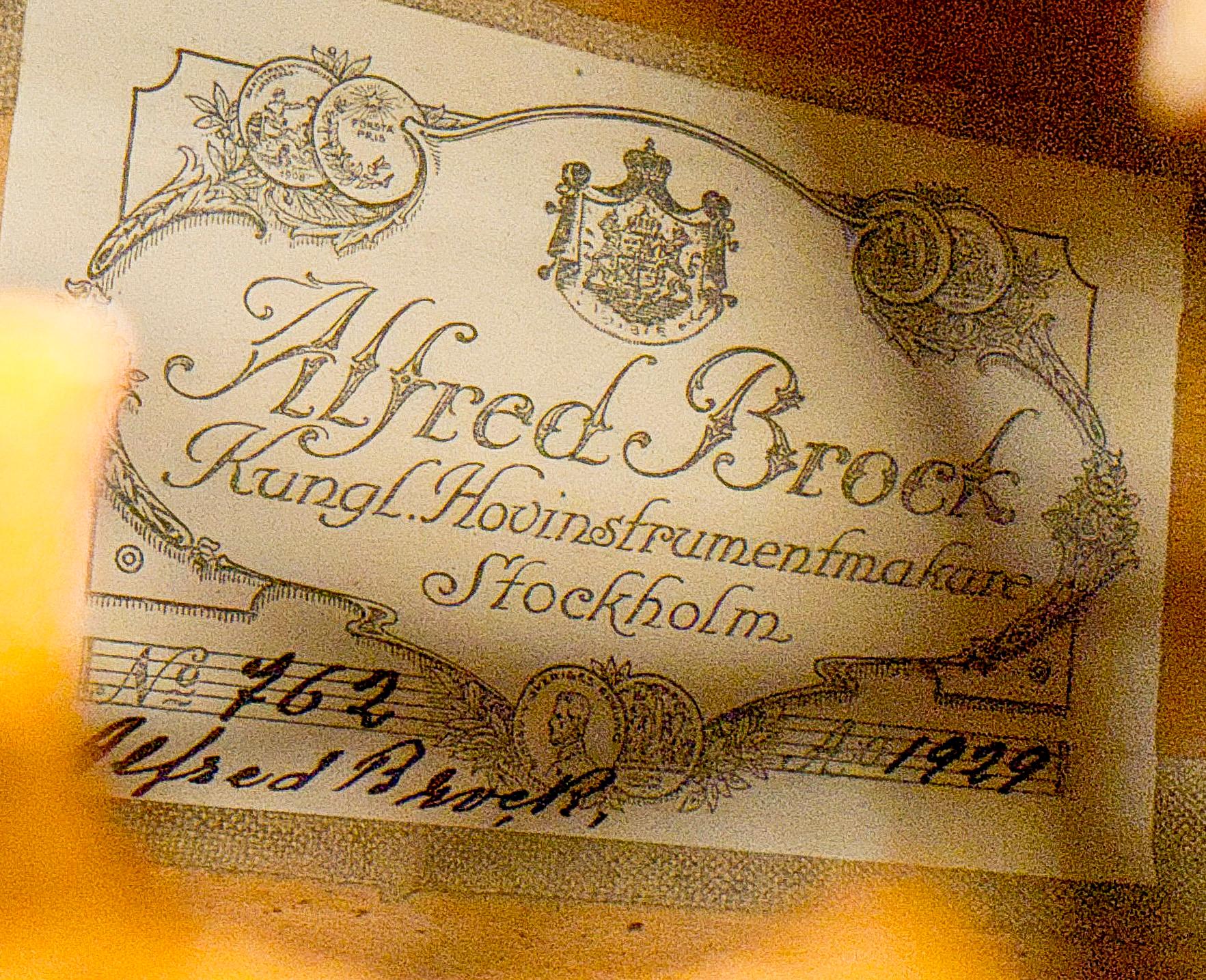 12-string lute, Alfred Brock, Stockholm, 1929.