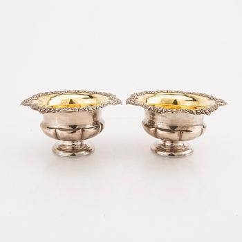 A Swedish 19th pair of sivler bowls mark of Adolf Zethelius Stockholm 1840 weight 528 grams.