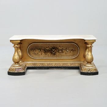 KONSOLBORD, 1800-talets slut.