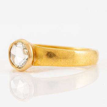 Ring, 23K gold with rose-cut diamond.