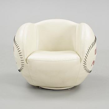 SNURRFÅTÖLJ, 1900-tal.