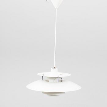 Poul Henningsen, taklampa, "PH-5", Louis Poulsen, Danmark.