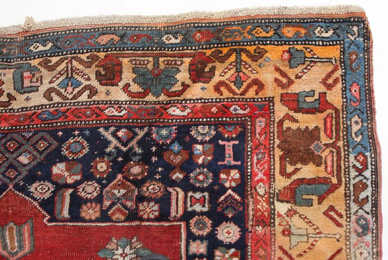 MATTOR, orientaliska, 2 st. 80 x 140, resp 180 x 135.