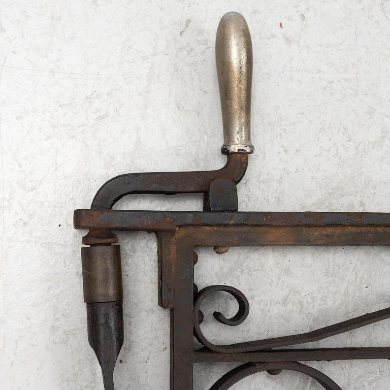 Grindar, ett par, 1800/1900-tal.