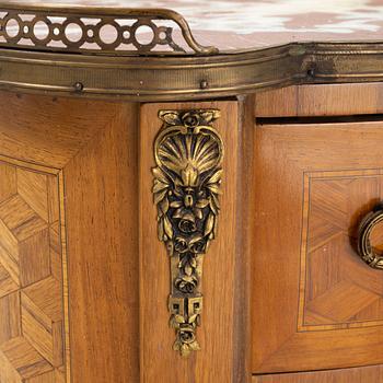 Byrå, Frankrike, 1800-talets andra hälft.