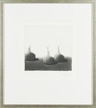 Pentti Kaskipuro, "Three Onions".