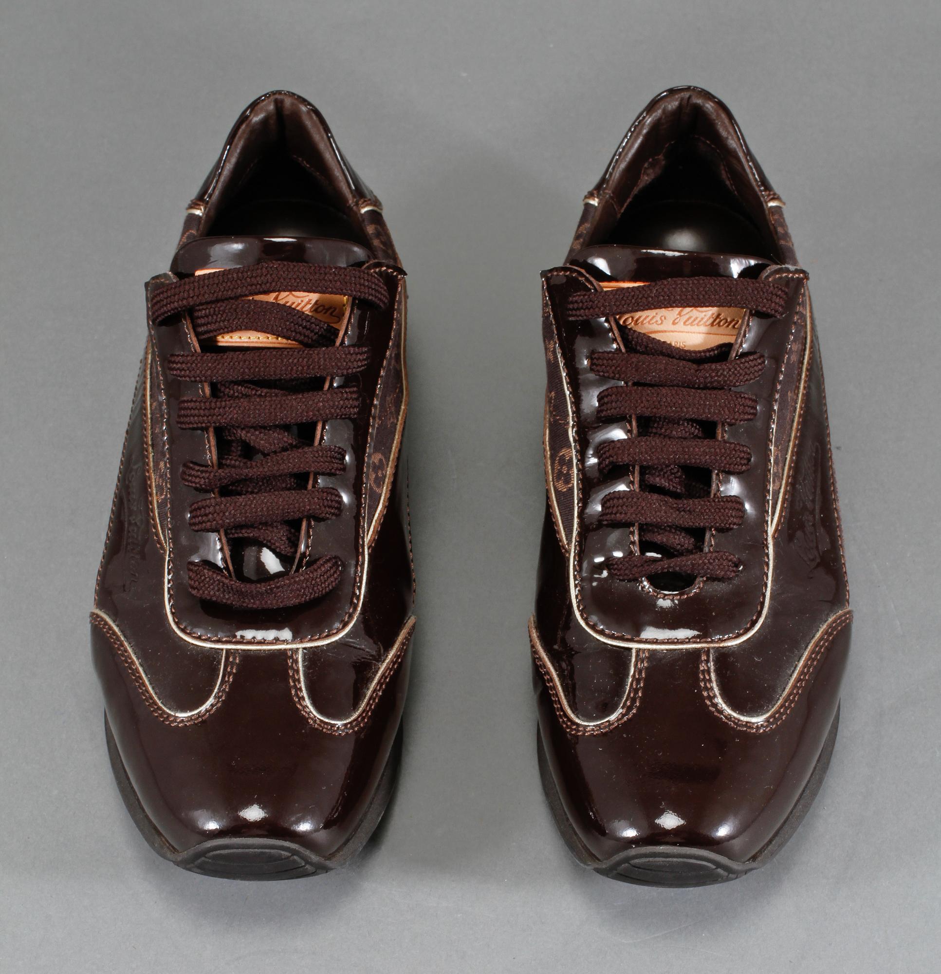SKOR, Louis Vuitton.
