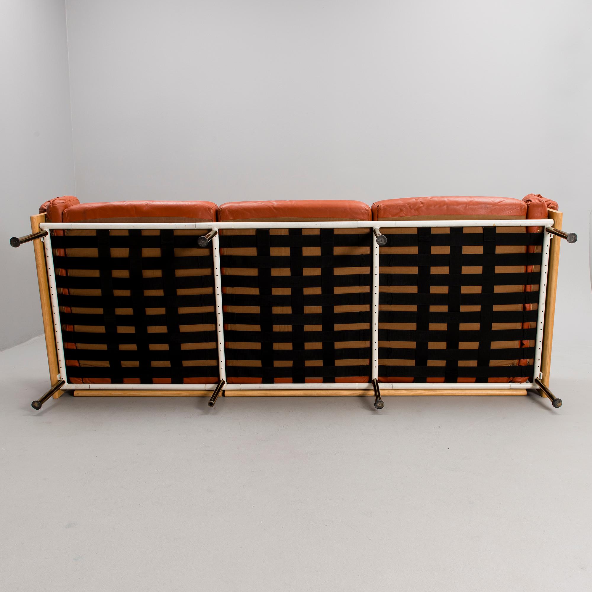 YRJÖ KUKKAPURO "ATELJEE" SOFA AND EASY CHAIR, manufactured by Haimi 1970's. Designed 1963.