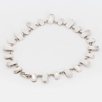 ARVO SAARELA, Necklace with amethyst.