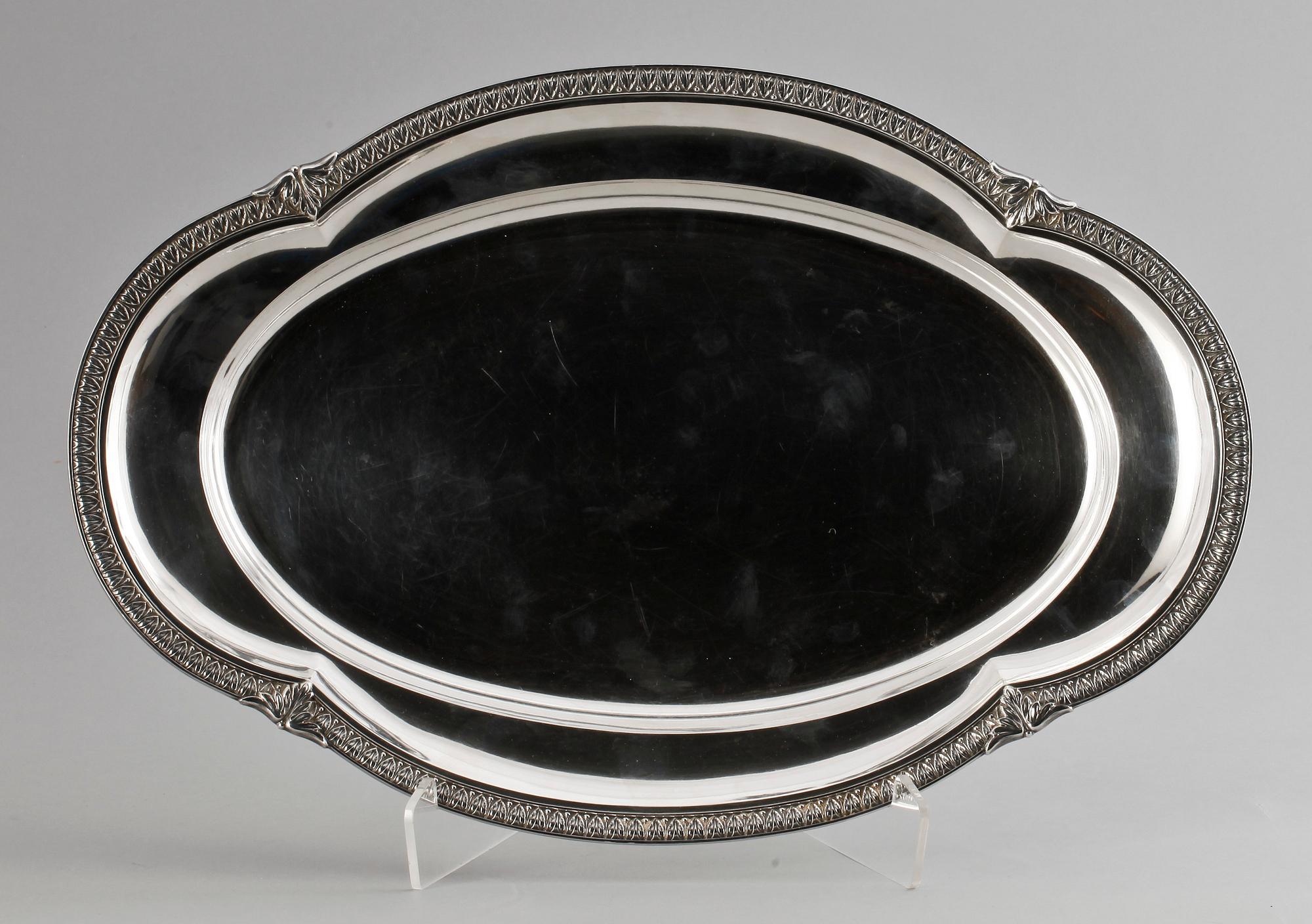 FAT, silver, 1900-tal. Vikt ca 1100 gram.