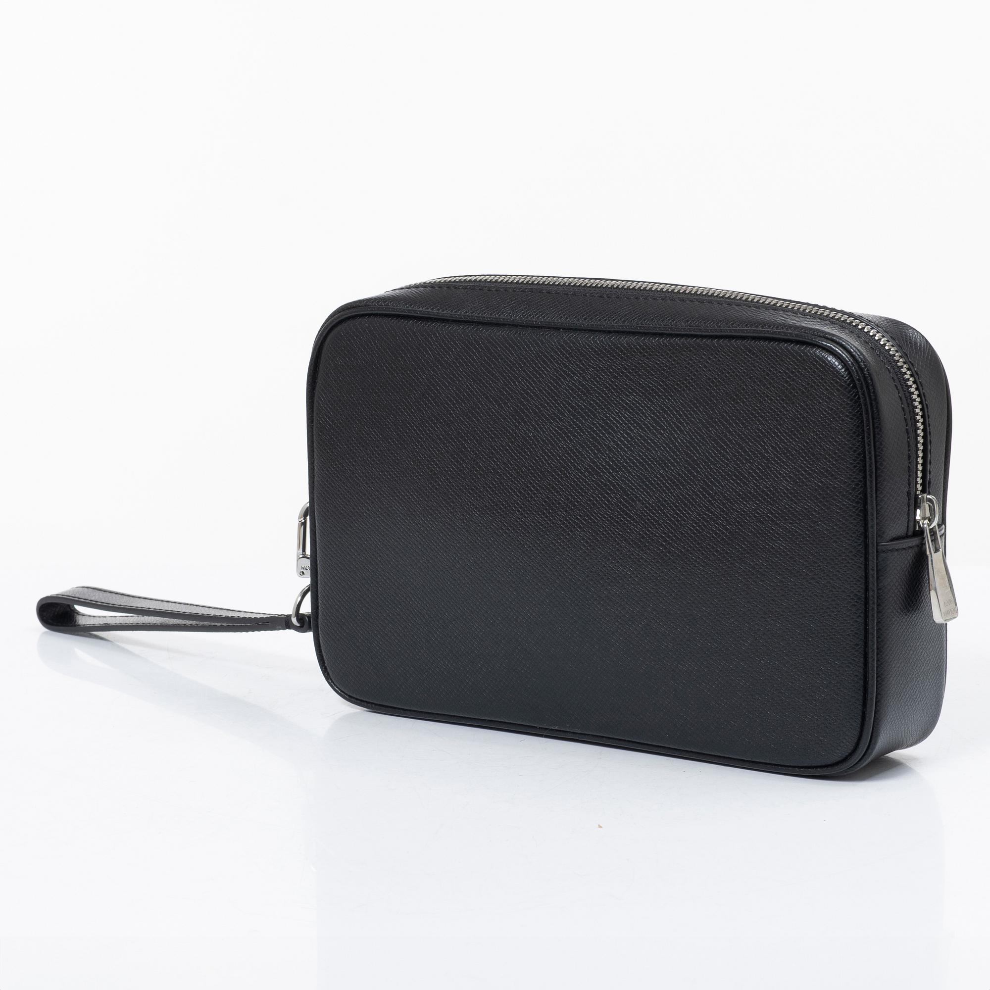 Louis Vuitton, Bag, "Pochette Kasai", 2019.