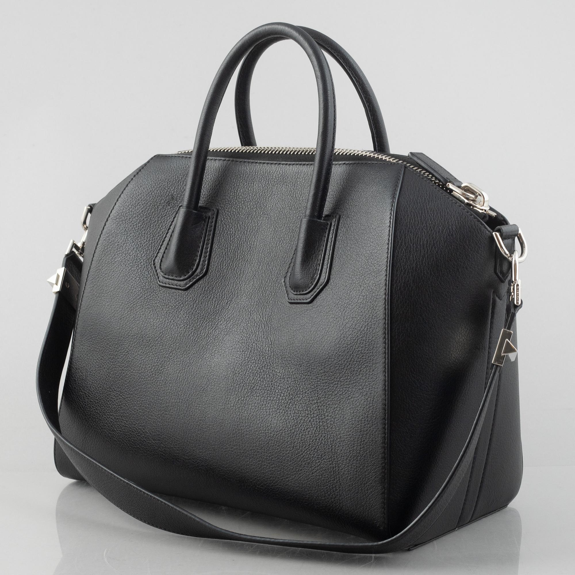 Givenchy, väska, "Antigona".
