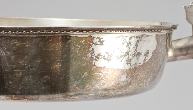 LOCKKAROTTER, ett par, silver, Borgila, Stockholm, 1931 och 1932.