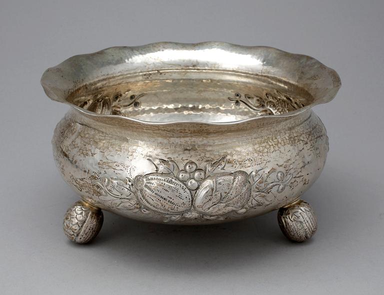 SKÅL, silver, C.G Hallberg, Stockholm, 1929. Tot. vikt. 545g.