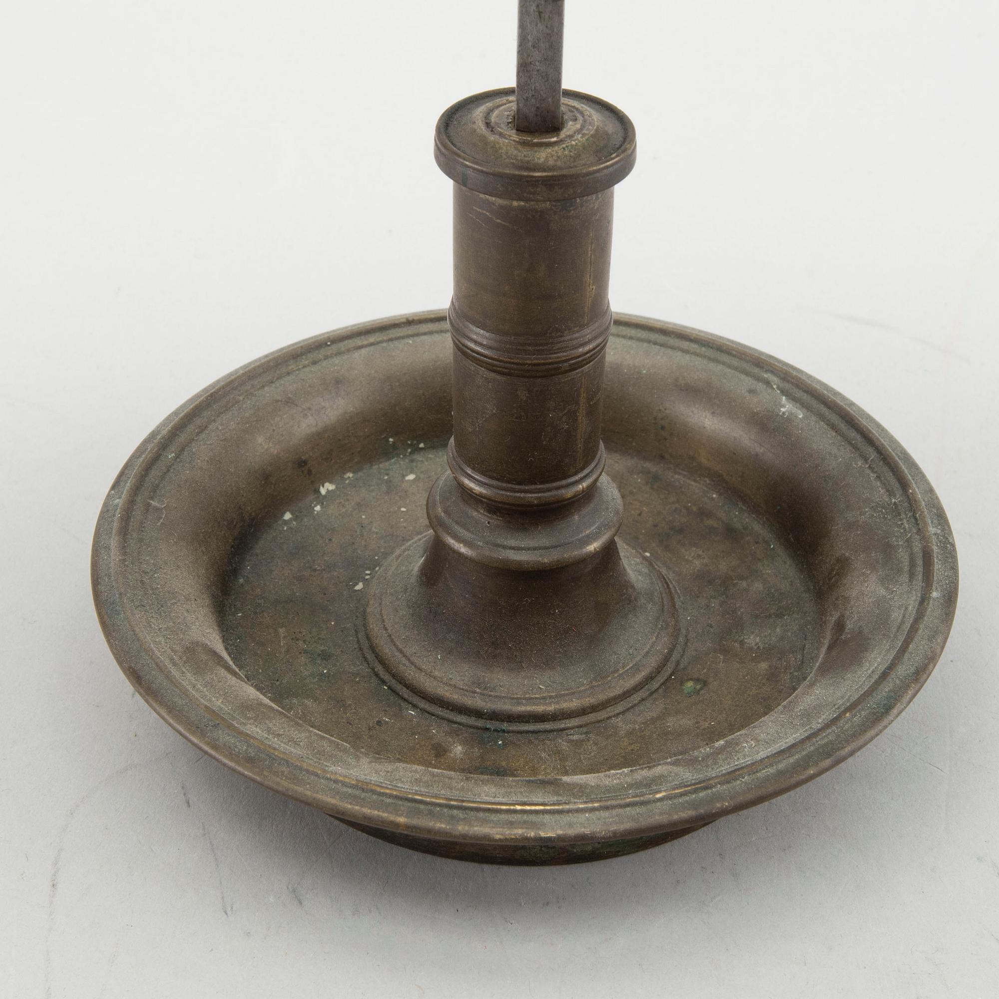 BOUILOTTE-LAMPA empirestil 1800-talets andra hälft.