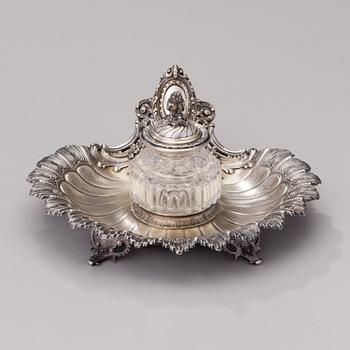 SKRIVBORDSTÄLL, silver, Roland Melin, Helsingfors 1860.