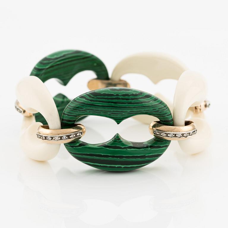 Bracelet, gold and silver with malachite imitation and brilliant-cut diamonds.