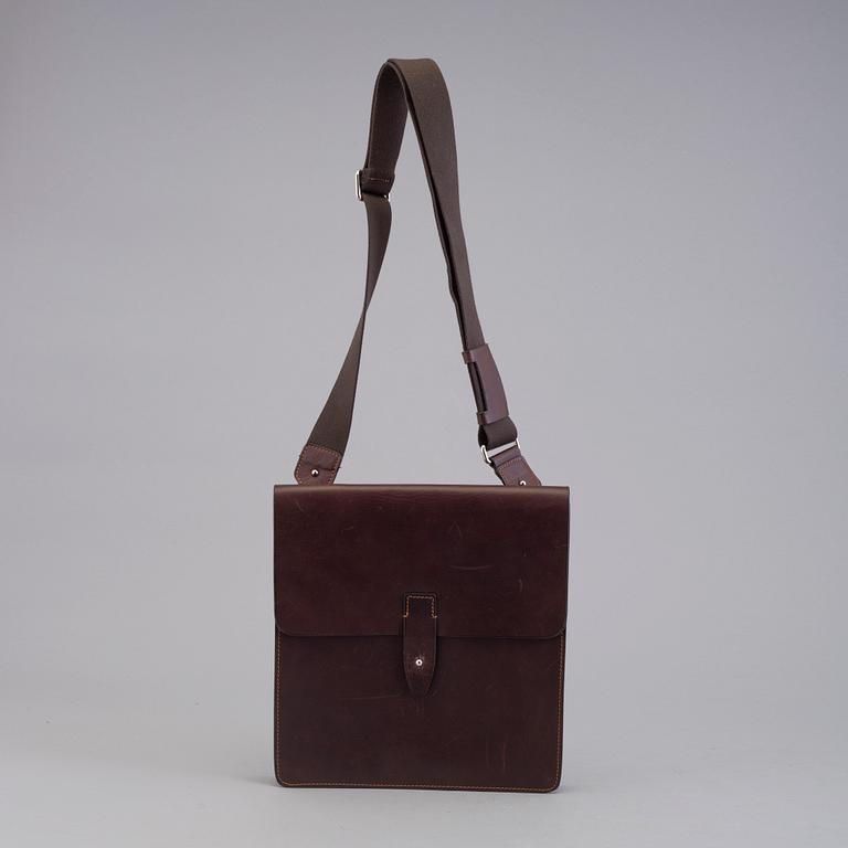 THOMAS SANDELL, a leather bag from Palmgrens.