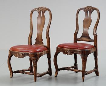 534. Two similar Swedish Rococo chairs, 18th Century.