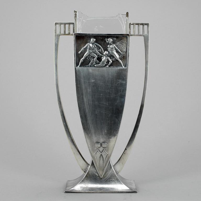 VAS, vitmetall samt glas, 1920-tal.