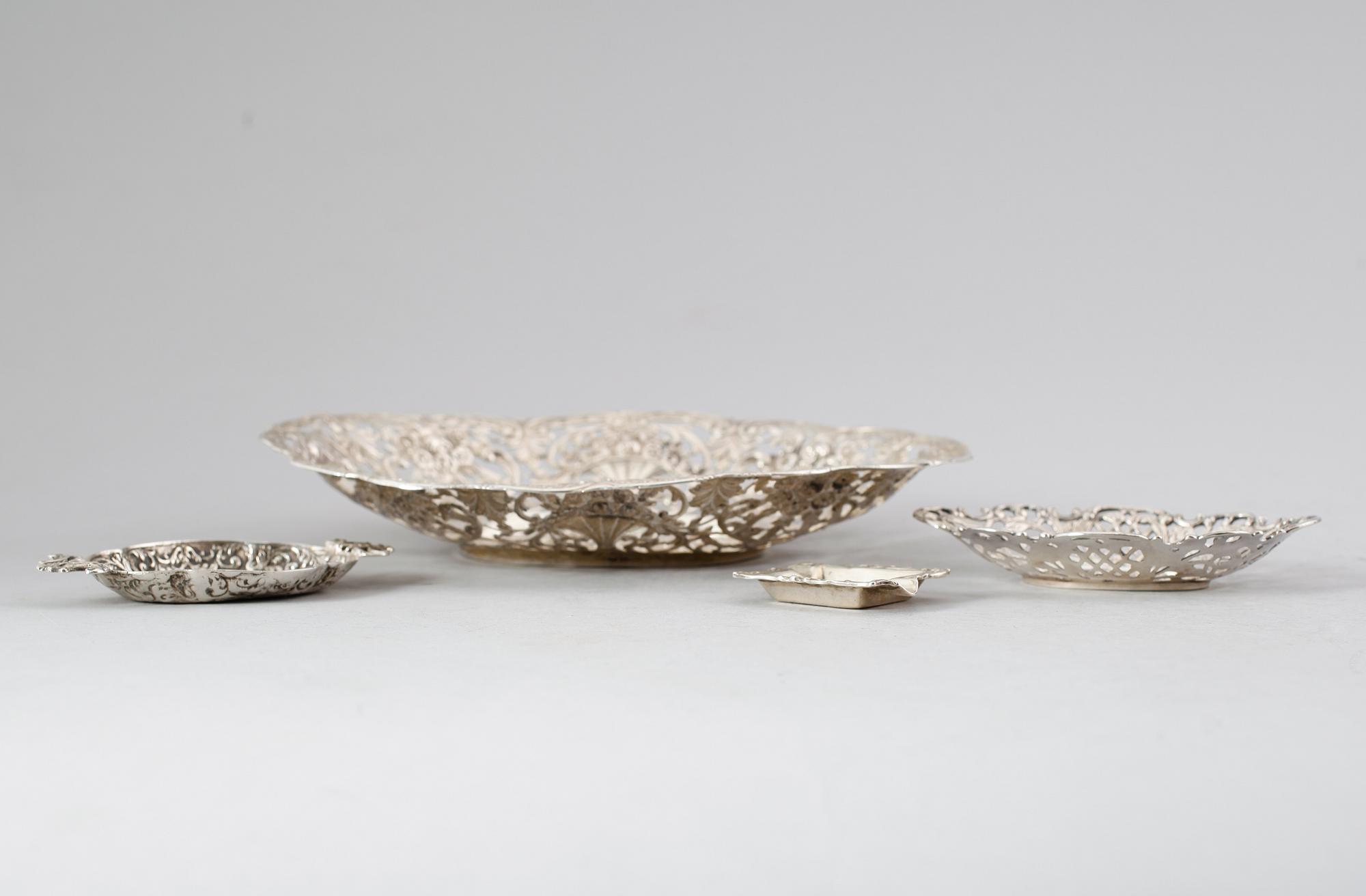 FAT, 4 st, silver, bla importstämplar. Total vikt 262 g.