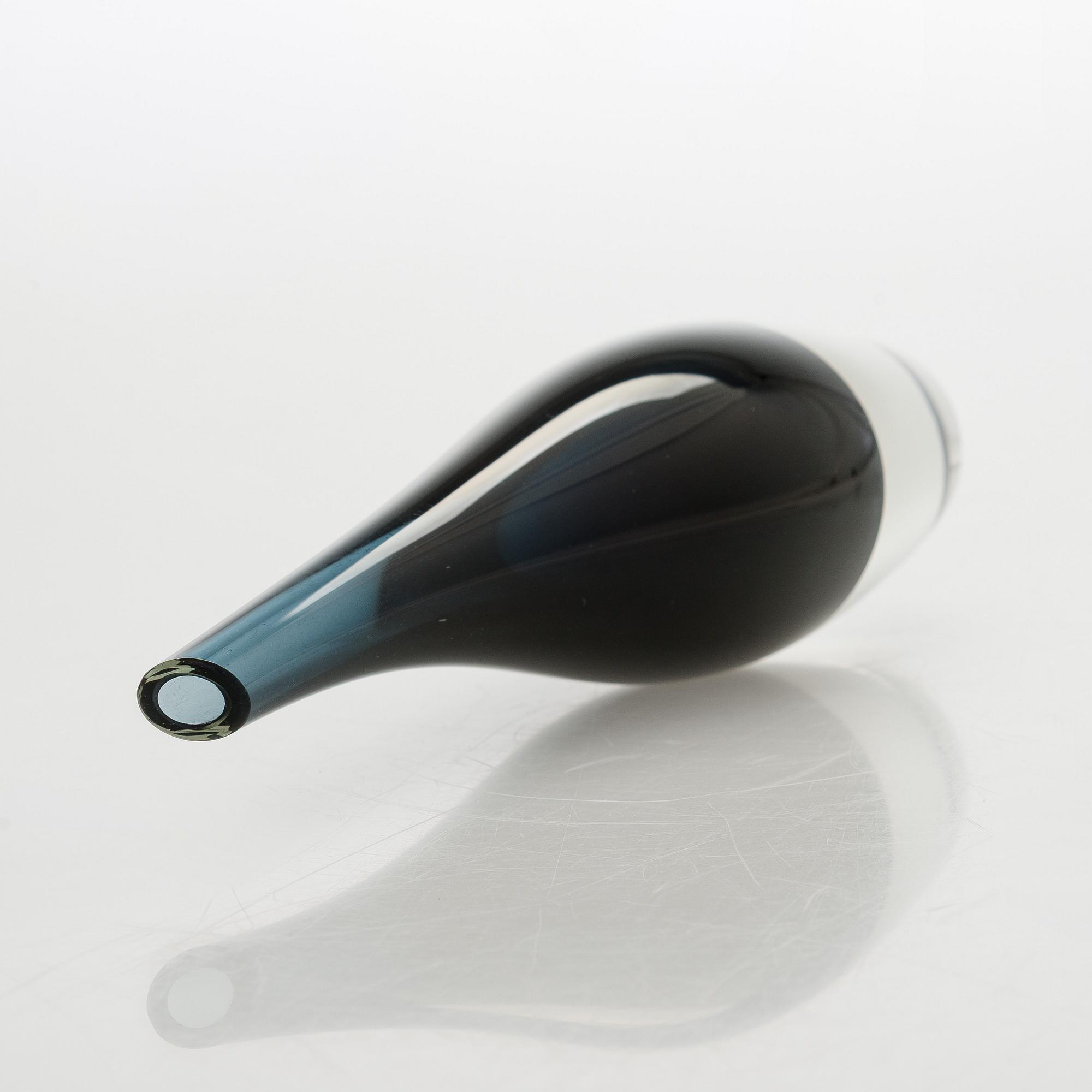 Tapio Wirkkala, A glass vase, signed Tapio Wirkkala Iittala 3299.