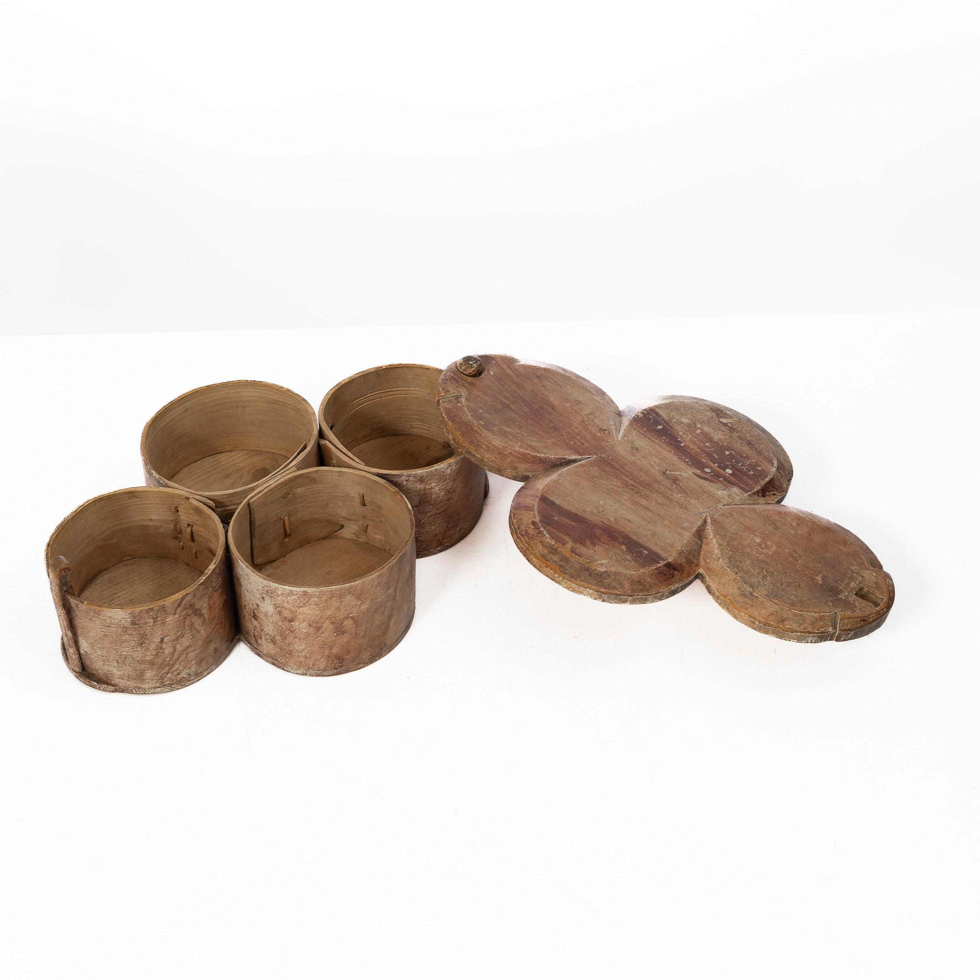 Ask. Allmoge, 1800-tal.