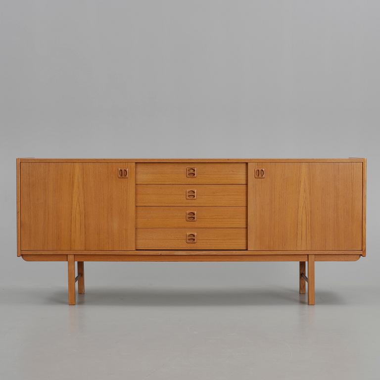 SIDEBOARD, 1960-tal.