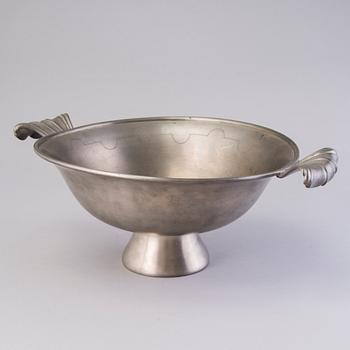 FIRMA SVENSKT TENN, A tin bowl with handles, Sweden 1920's.