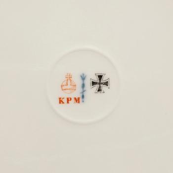 MATSERVIS, 142 delar, porslin, KPM Berlin.