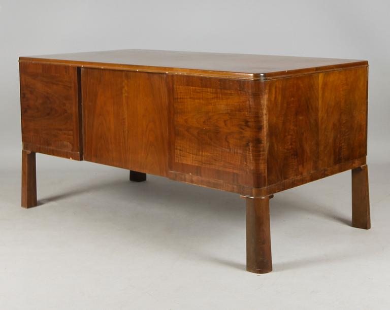 SKRIVBORD, 1900-talets första hälft.