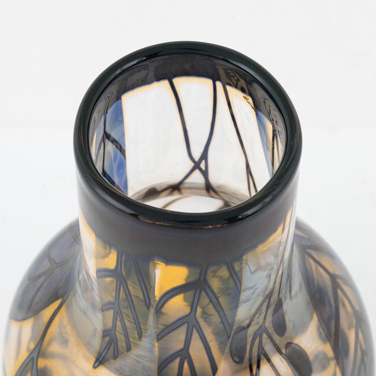 Eva Englund, vase, graal technique, Orrefors, Sweden.