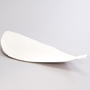 INKERI LEIVO, A CERAMIC DISH, "Gardena" leaf platter, Pro Arabia Art, Finland. Design 2002.