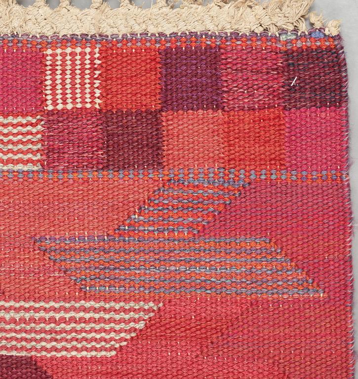 Barbro Nilsson, A CARPET, "Rödarp", flat weave, ca 299 x 186,5 cm, signed AB MMF BN.