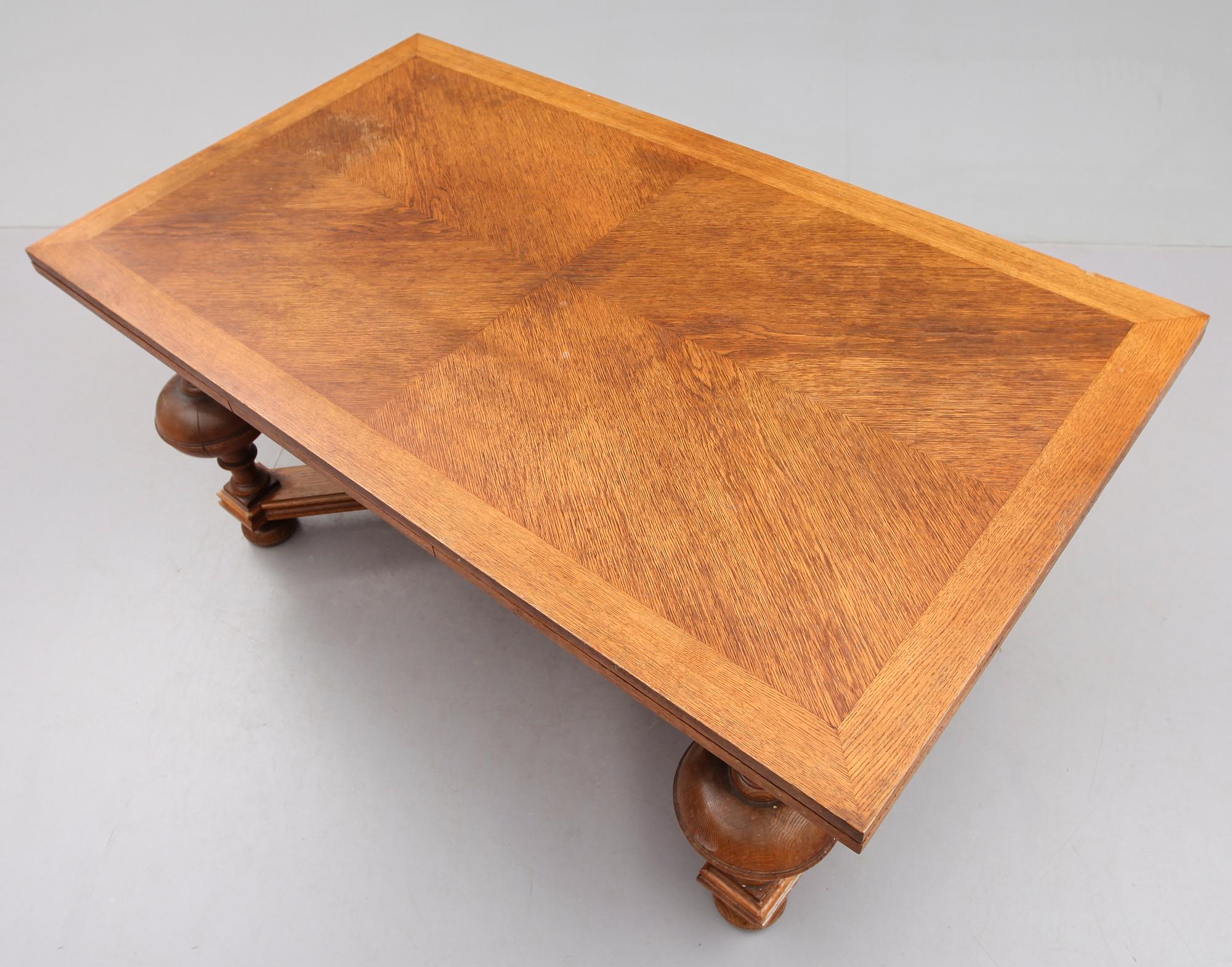 MATBORD, barockstil, omkring år 1900.