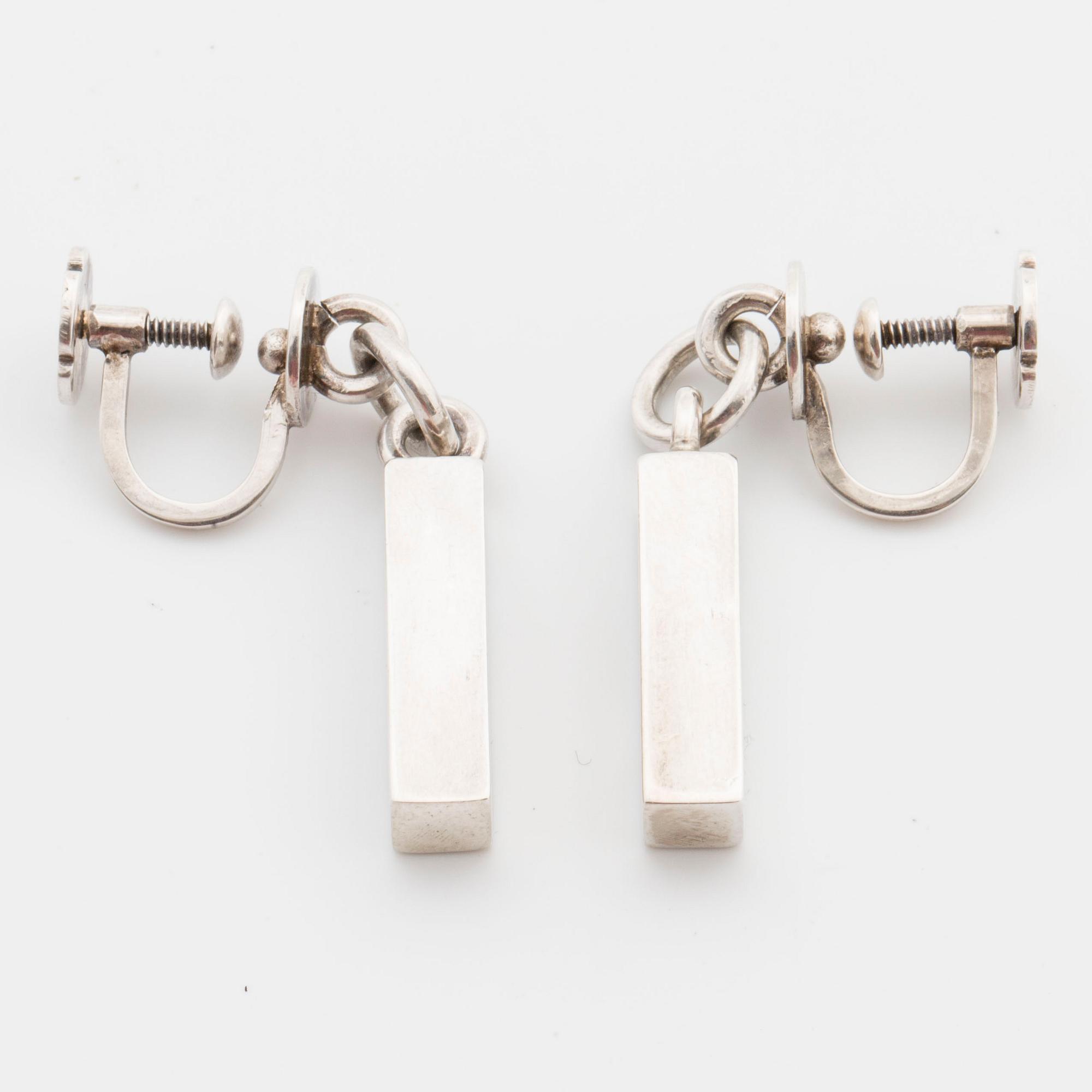 WIWEN NILSSON, örhängen, ett par, silver, Lund 1960,