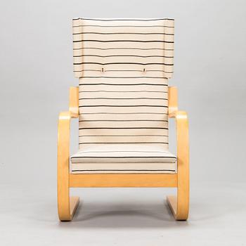 A late 20th century '401' armchair for Artek.