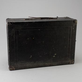 A TRAVEL Gramofon, His Master's Voice, early 20th century.