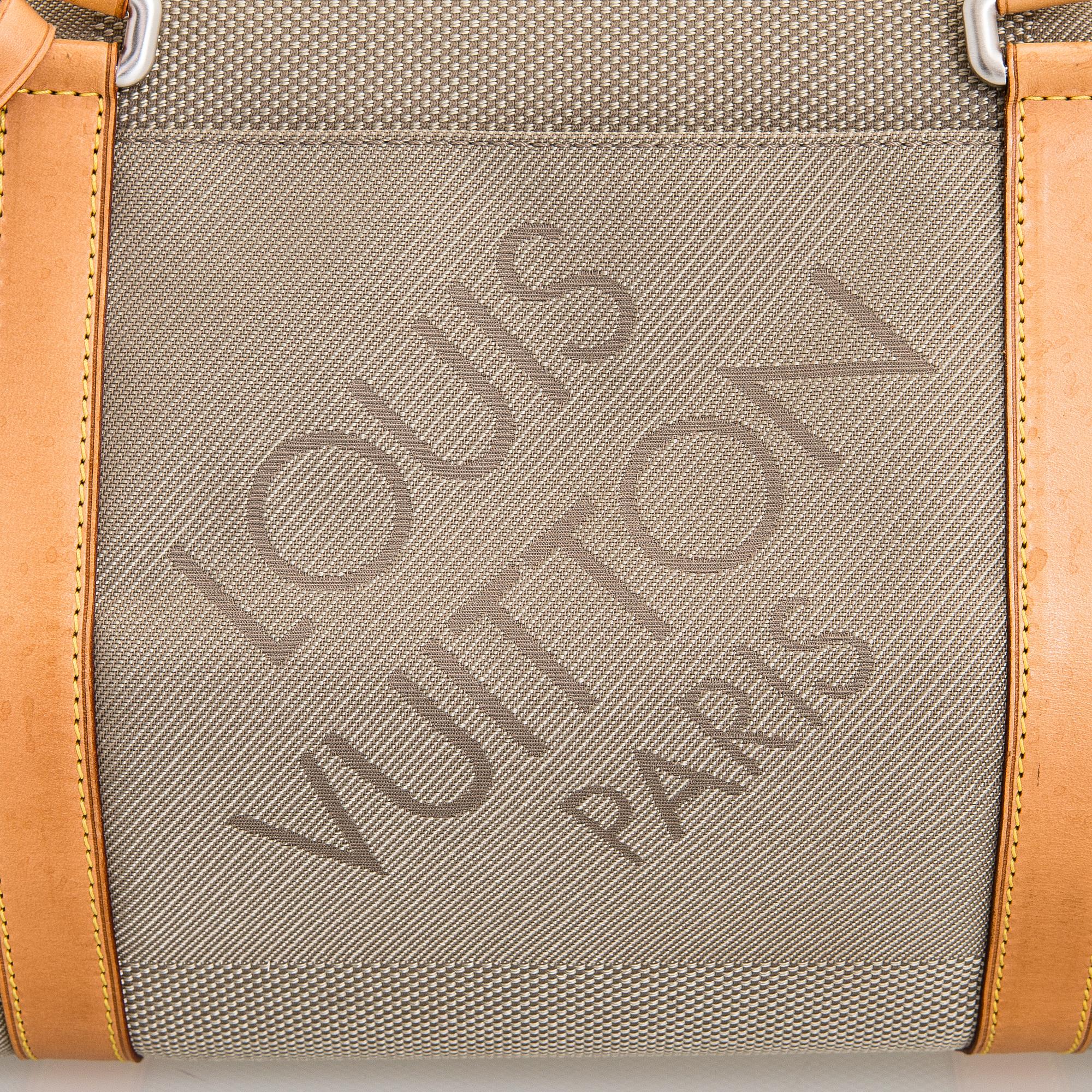 Louis Vuitton, An 'Attaquant' duffel bag.