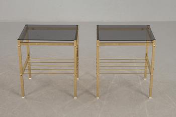 SÄNGBORD/LAMPBORD, ett par, 1900-talets andra hälft.