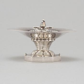 GEORG JENSEN, skål, silver, Köpenhamn, Danmark, 1919, formgiven av Johan Rohde.